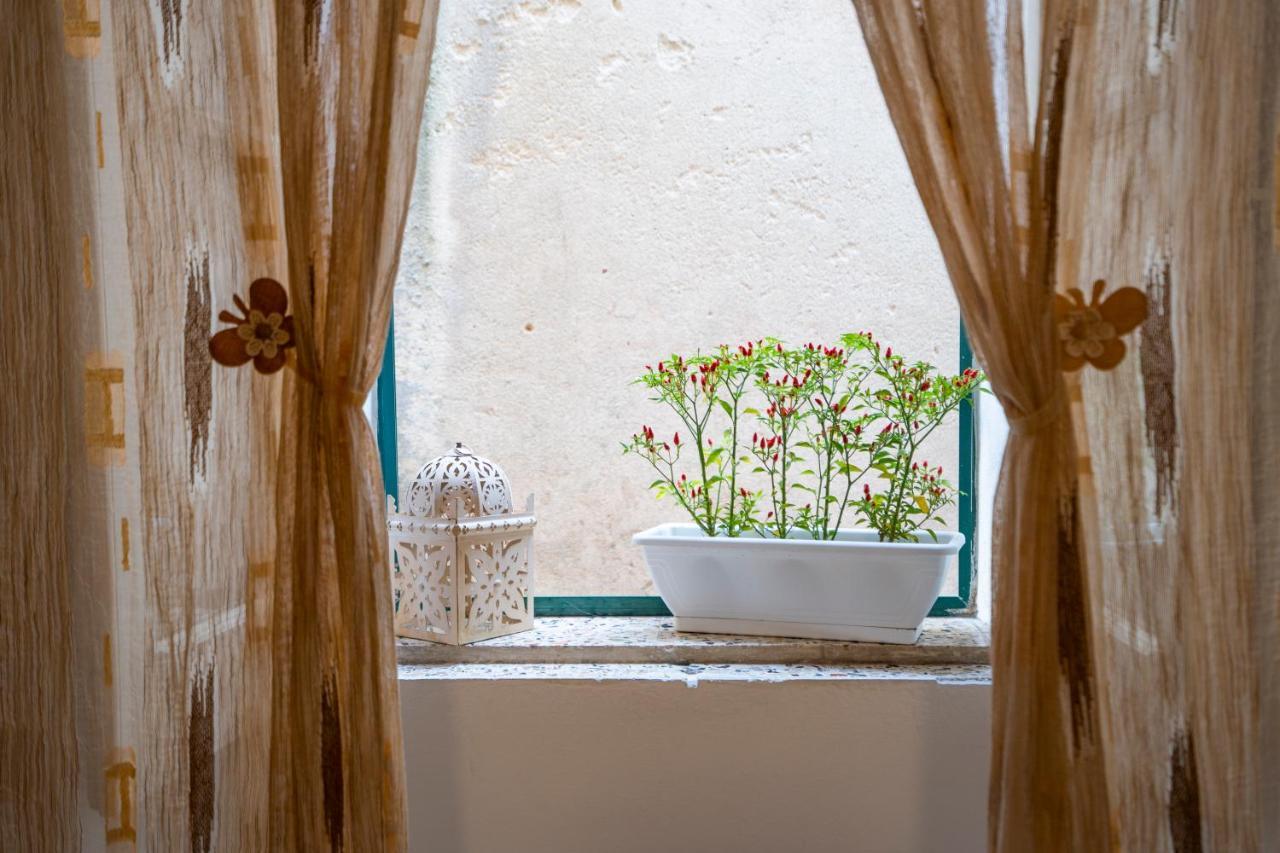 La Casina Nel Centro Apartamento Tropea Exterior foto