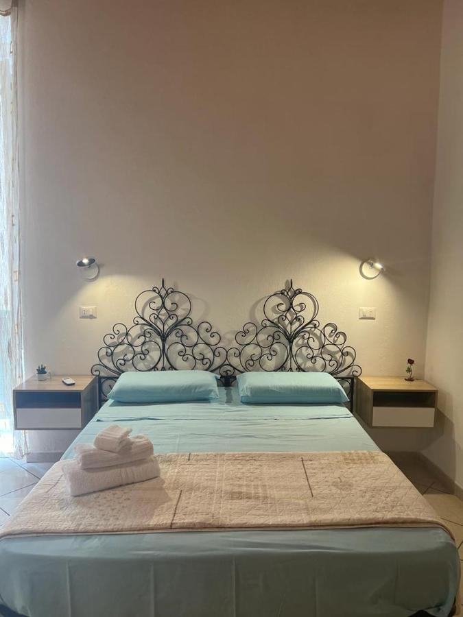 La Casina Nel Centro Apartamento Tropea Exterior foto
